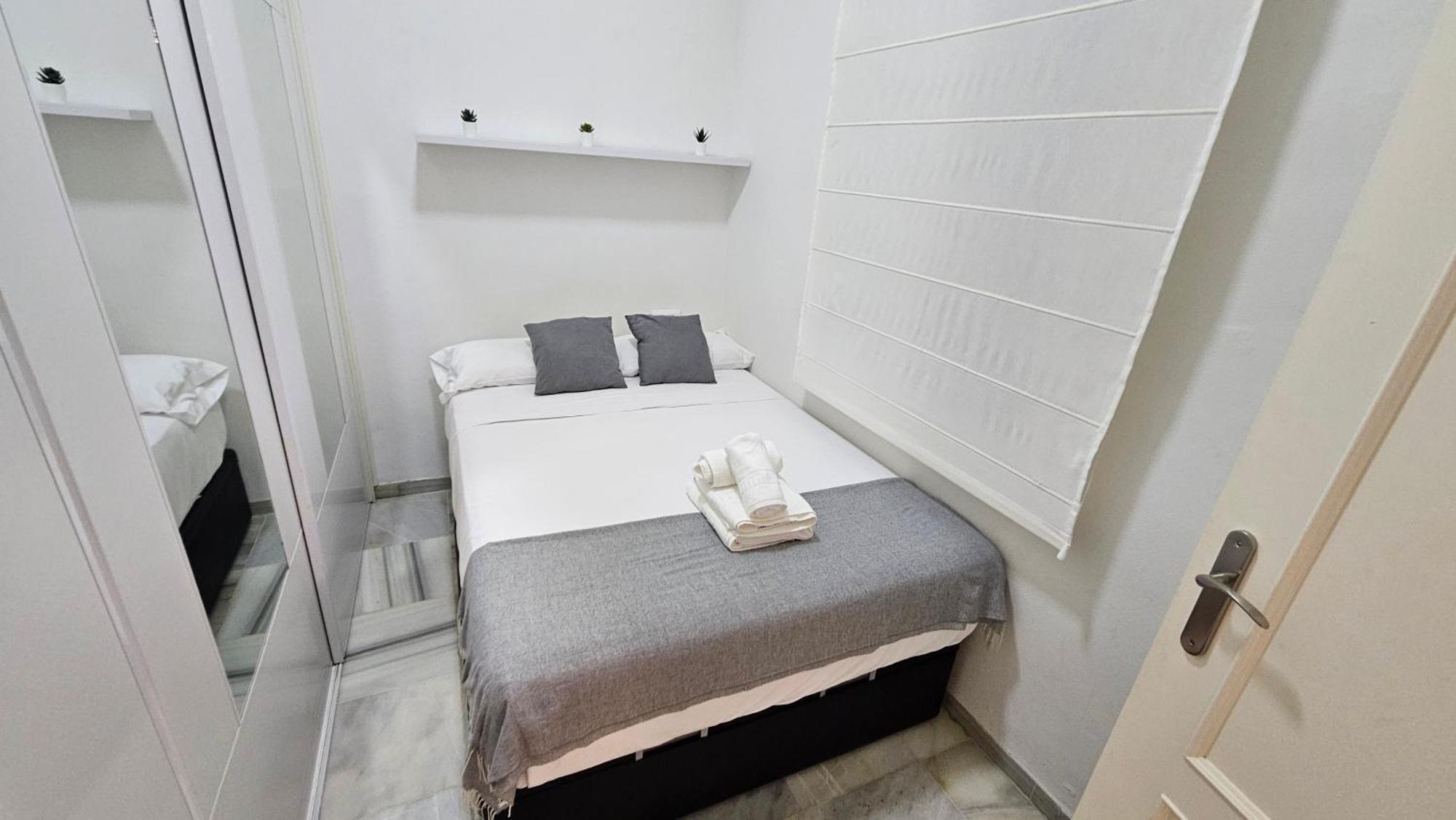 Wish Suite Feria De Sevilla Ngoại thất bức ảnh